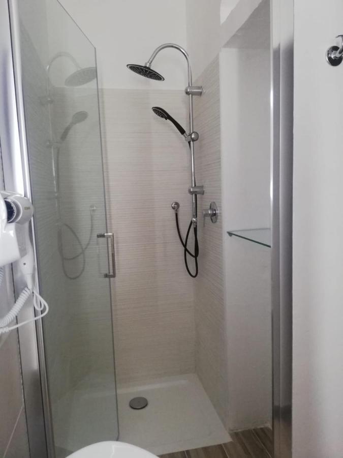 Flamingo Guest House- Rooms Olbia Kültér fotó