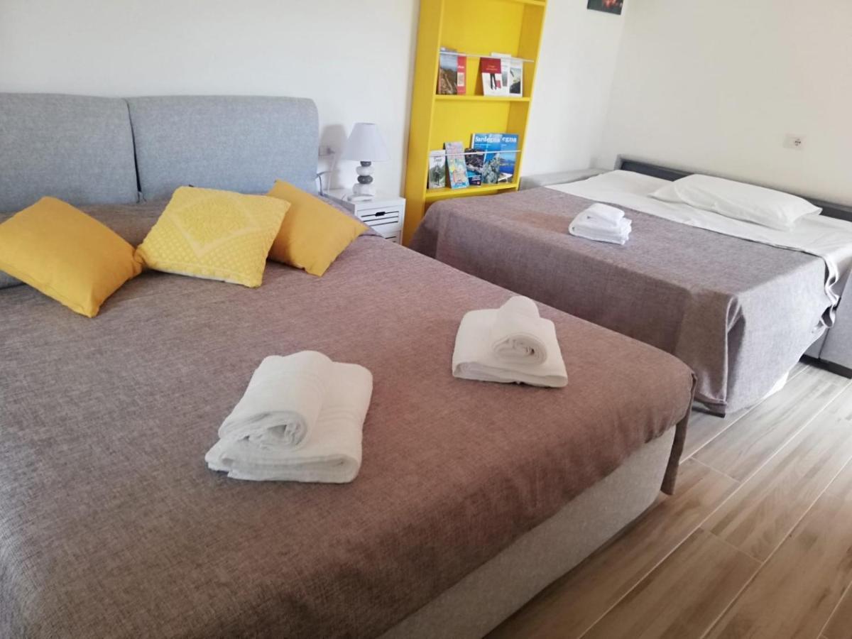 Flamingo Guest House- Rooms Olbia Kültér fotó