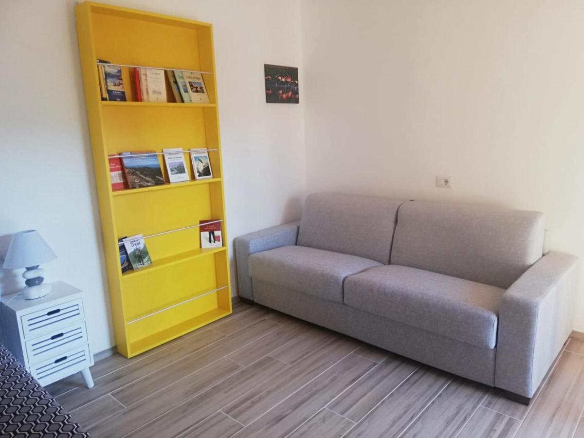 Flamingo Guest House- Rooms Olbia Kültér fotó