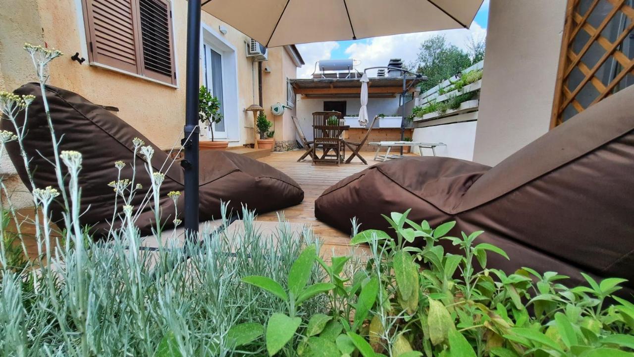 Flamingo Guest House- Rooms Olbia Kültér fotó
